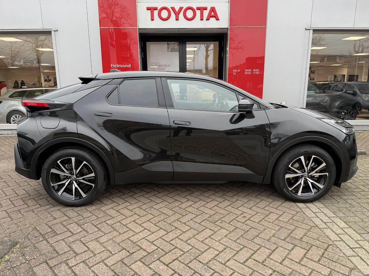 Toyota C-HR 2.0 Plug-in Hybrid 220 Dynamic