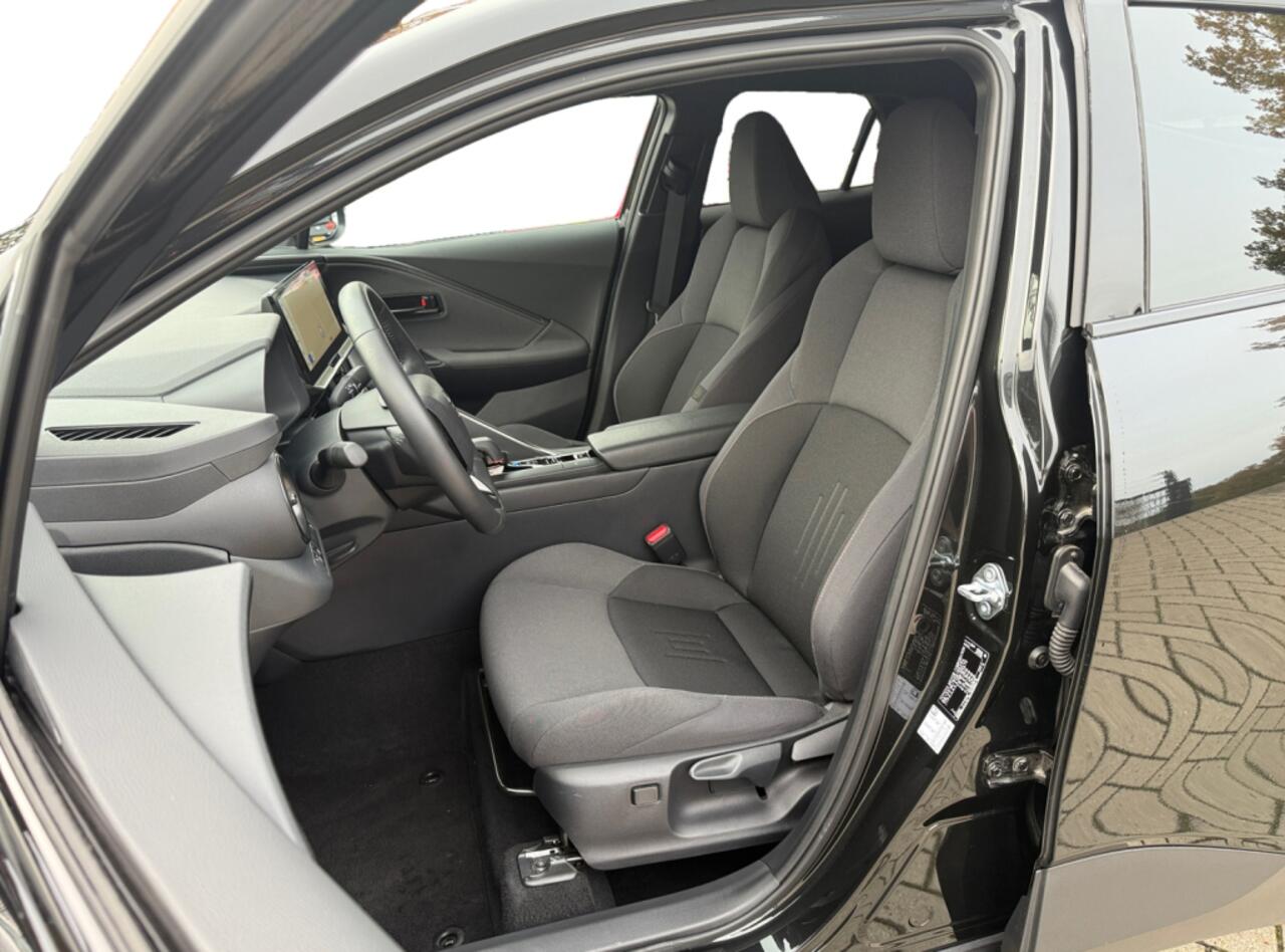 Toyota C-HR 1.8 Hybrid 140 Dynamic I Navi I Keyless I Dodehoekdetectie