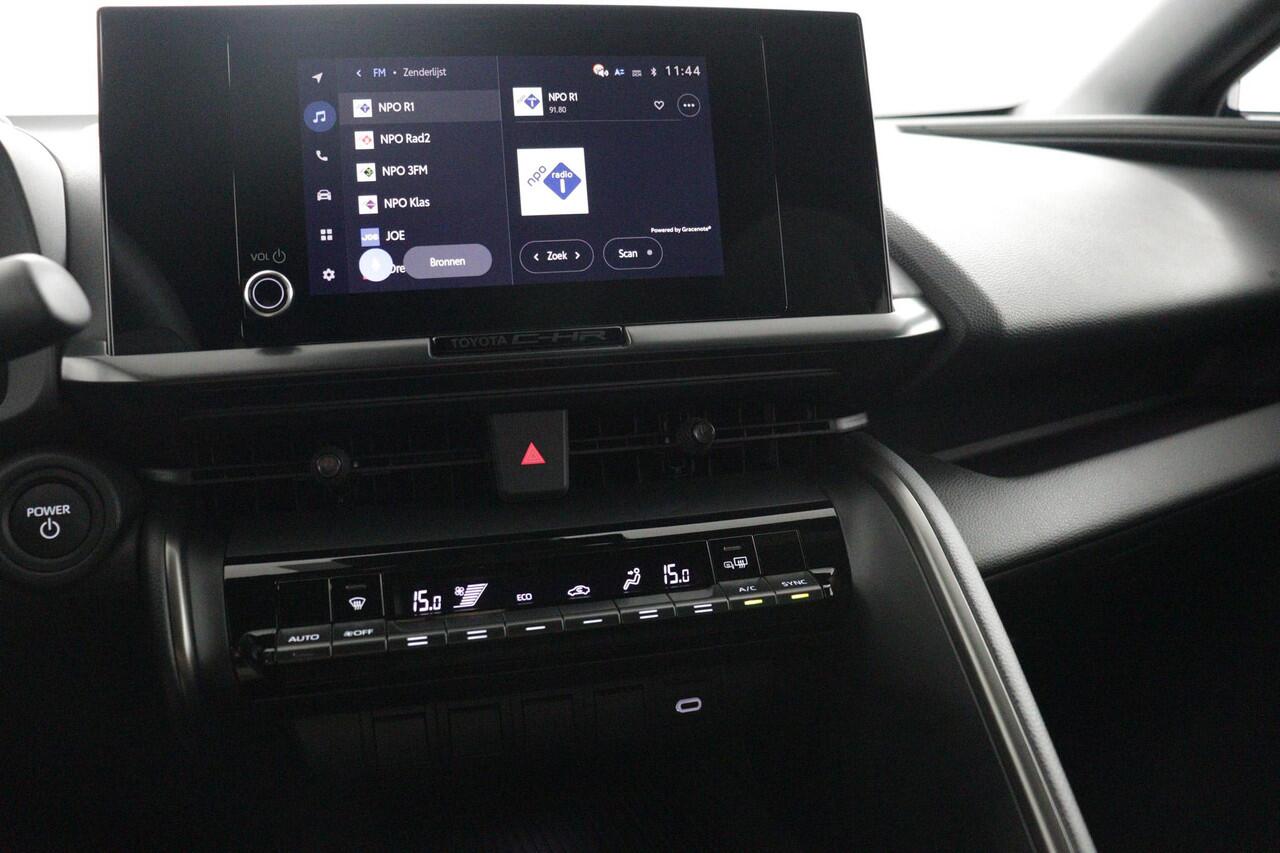 Toyota C-HR 1.8 Hybrid 140 Dynamic | Apple Carplay/Android auto | Parkeersensoren | Navigatie |