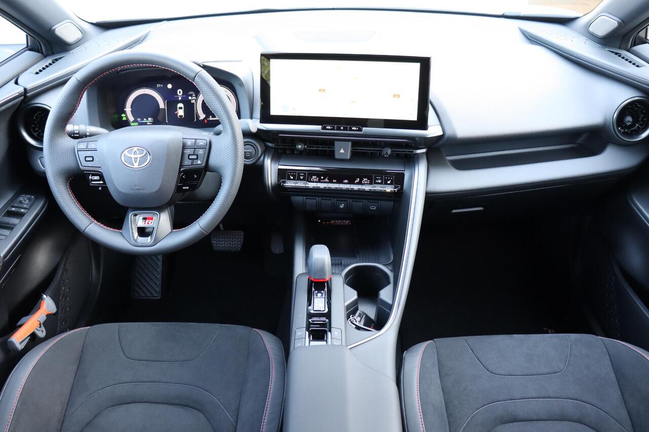 Toyota C-HR 2.0 Plug-in Hybrid 220 GR SPORT , NU met ¤3250 Demovoordeel!