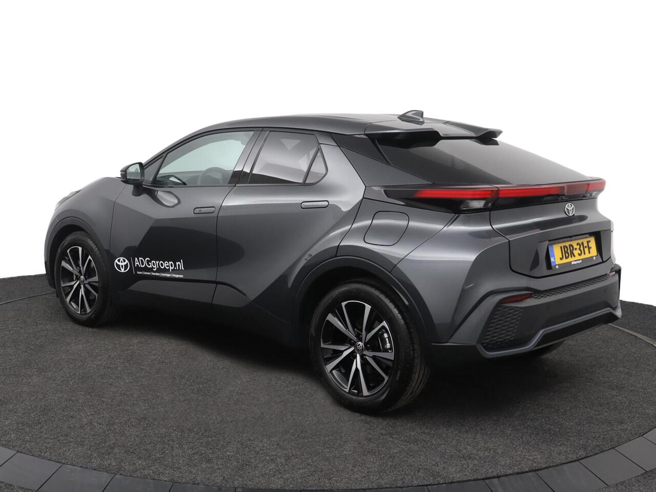 Toyota C-HR 1.8 Hybrid 140 Dynamic | Apple Carplay | Parkeercamera | Adaptieve Cruise Control |