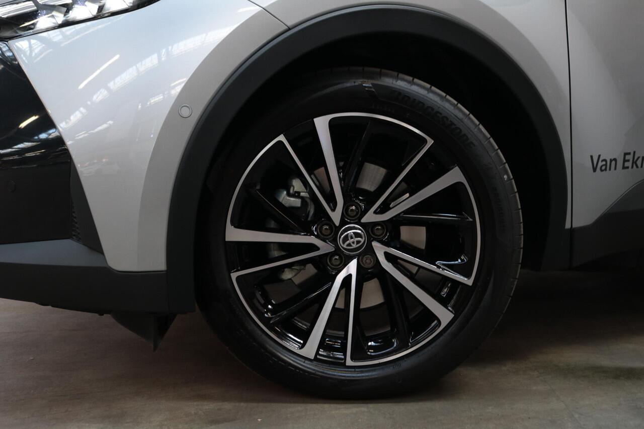 Toyota C-HR 2.0 Plug-in Hybrid 220 Executive, Premium Pack, Pano, BSM, JBL, Sensoren, Apple Carplay/Android Auto Draadloos!