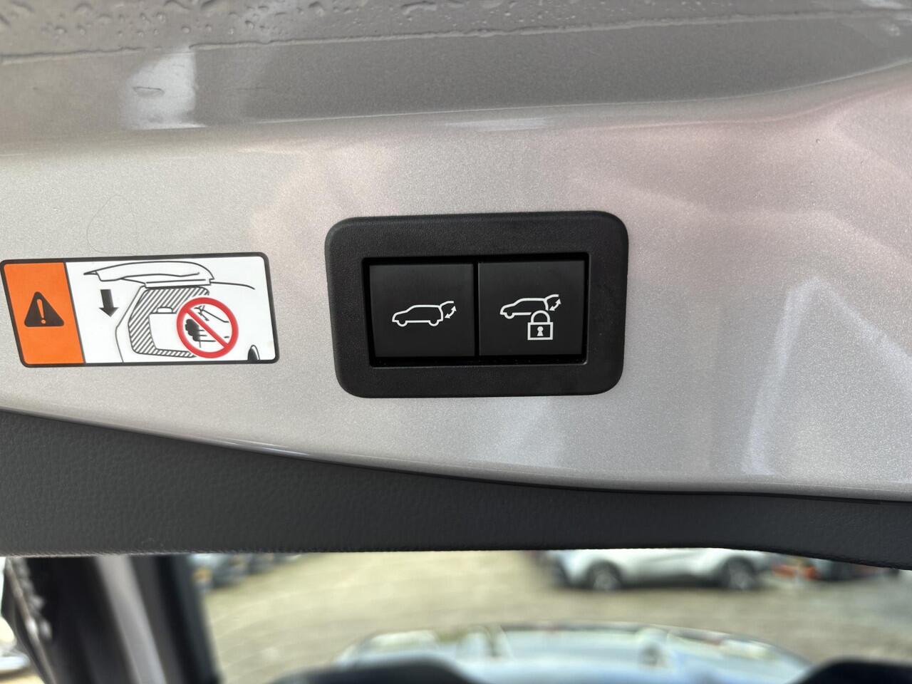 Toyota C-HR 1.8 Hybrid 140 First Edition