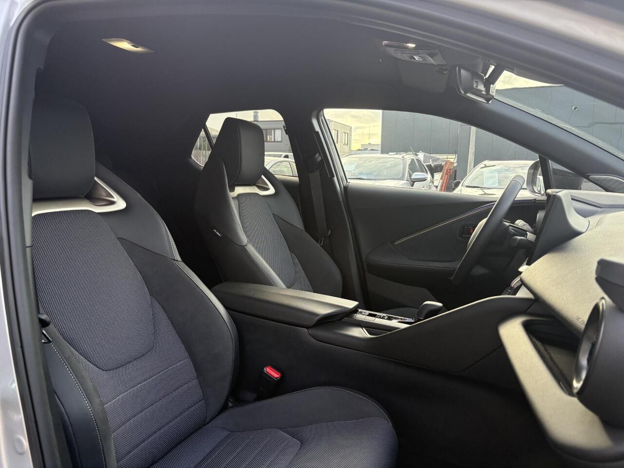 Toyota C-HR 1.8 Hybrid 140 Executive