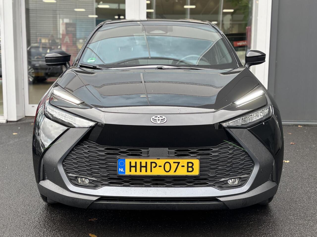 Toyota C-HR 2.0 Plug-in Hybrid 220 Dynamic | LM Velgen | Achteruitrijcamera | Lane Assist