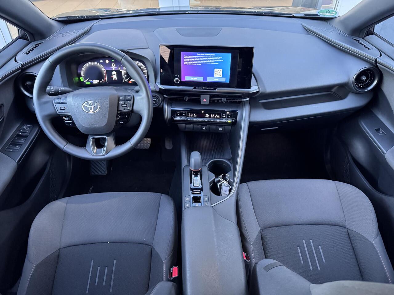 Toyota C-HR 2.0 Plug-in Hybrid 220 Dynamic | LED | Virtual Cockpit | PHEV