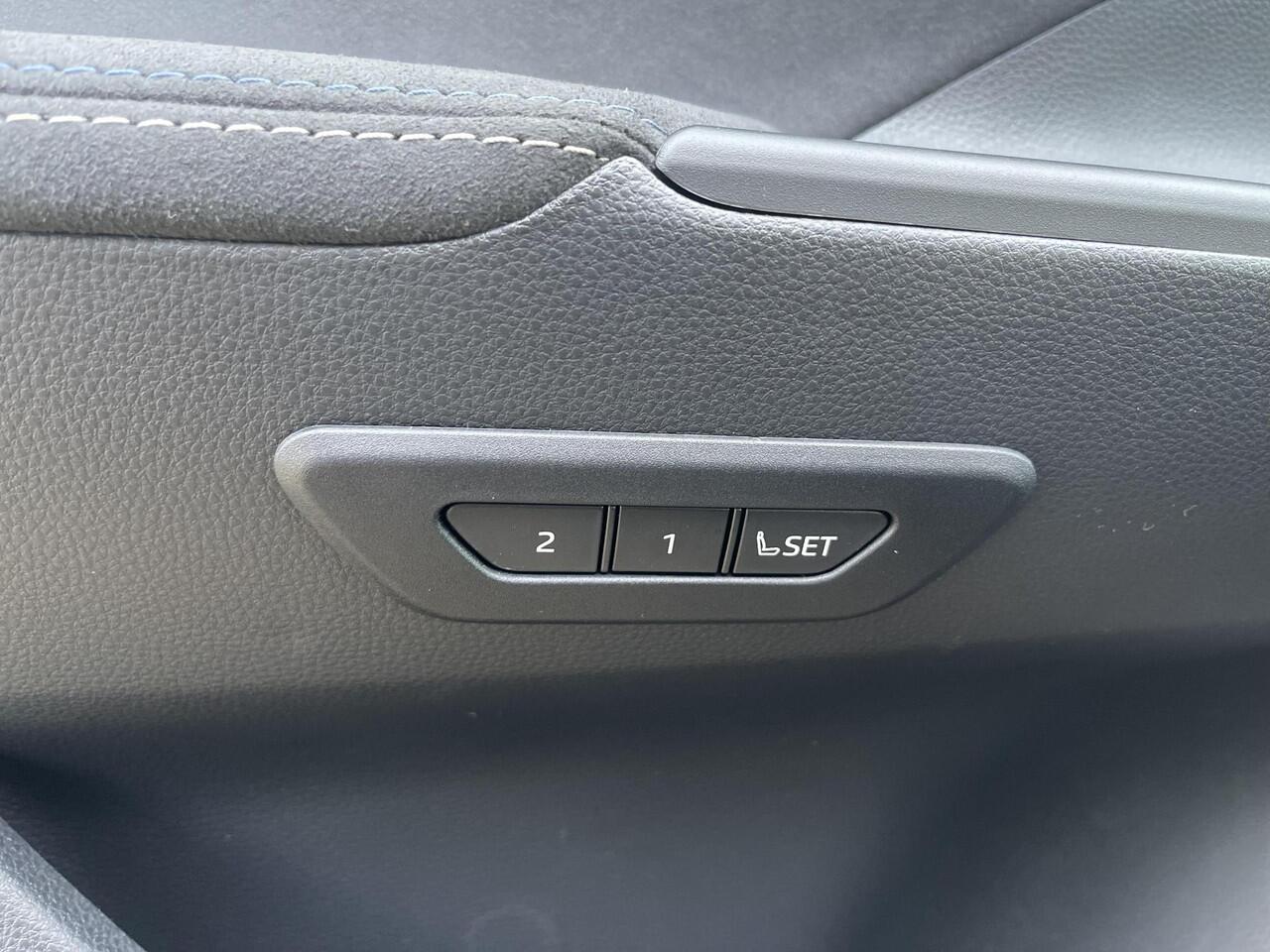 Toyota C-HR 1.8 Hybrid 140 Executive Plus Pack