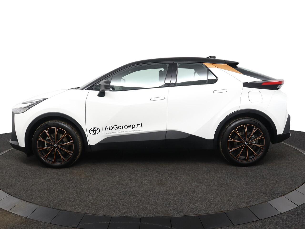 Toyota C-HR 2.0 Plug-in Hybrid 220 ADG Limited Edition DEMOVOORDEEL! | Copper Pack | 19" Lichtmetalen Velgen | Bi-Tone Kleurstelling | Stoel- & Stuurwielverwarming | Adaptieve Cruise Control |