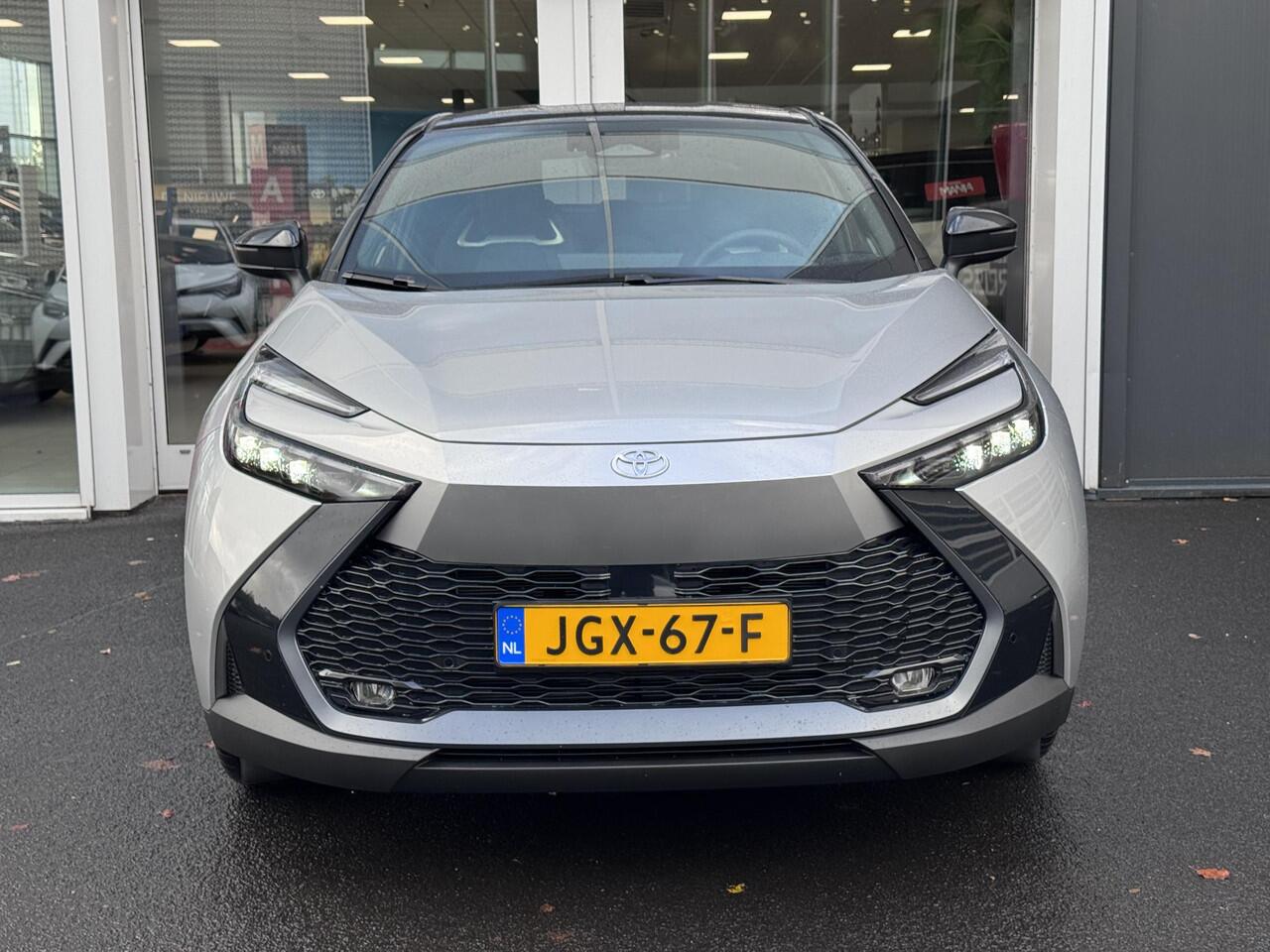Toyota C-HR 2.0 Plug-in Hybrid 220 Executive Zeer luxe | JBL Premium geluid | stoel/stuurverwarming