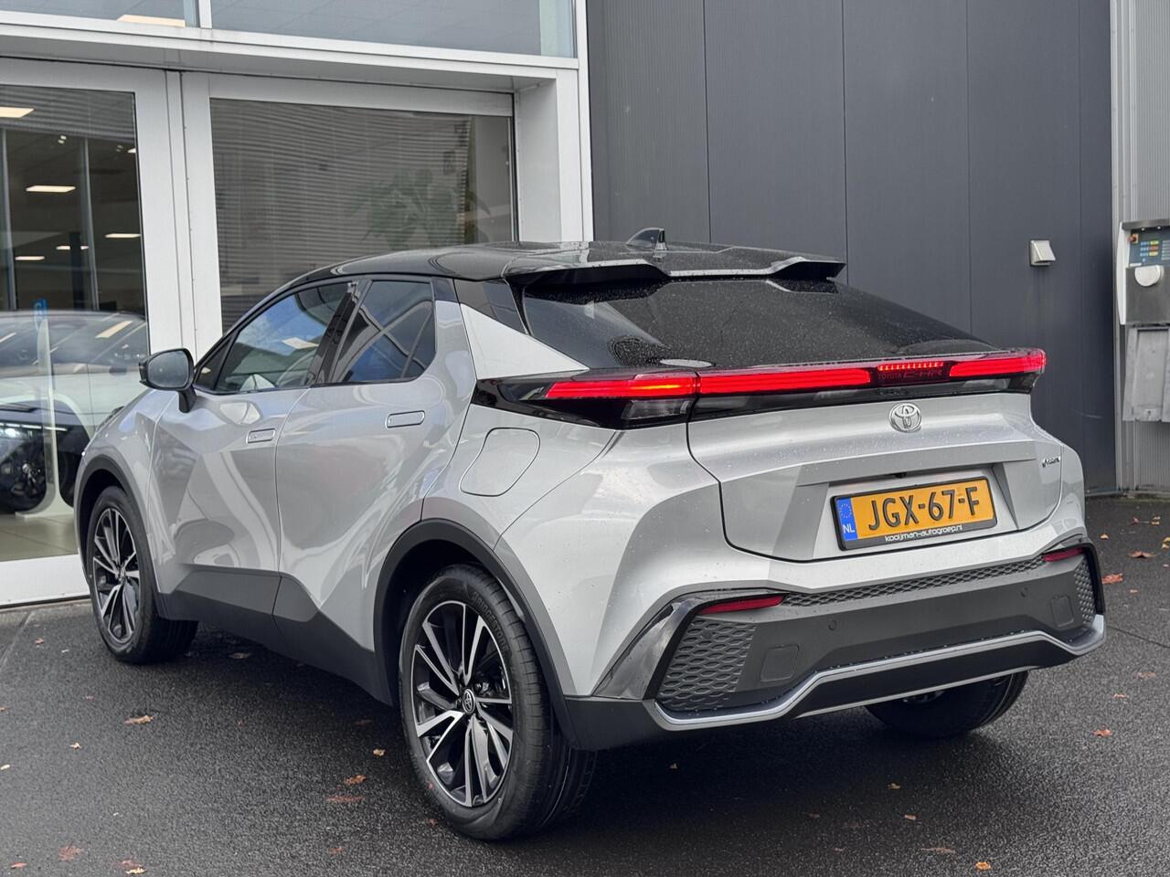 Toyota C-HR 2.0 Plug-in Hybrid 220 Executive Zeer luxe | JBL Premium geluid | stoel/stuurverwarming