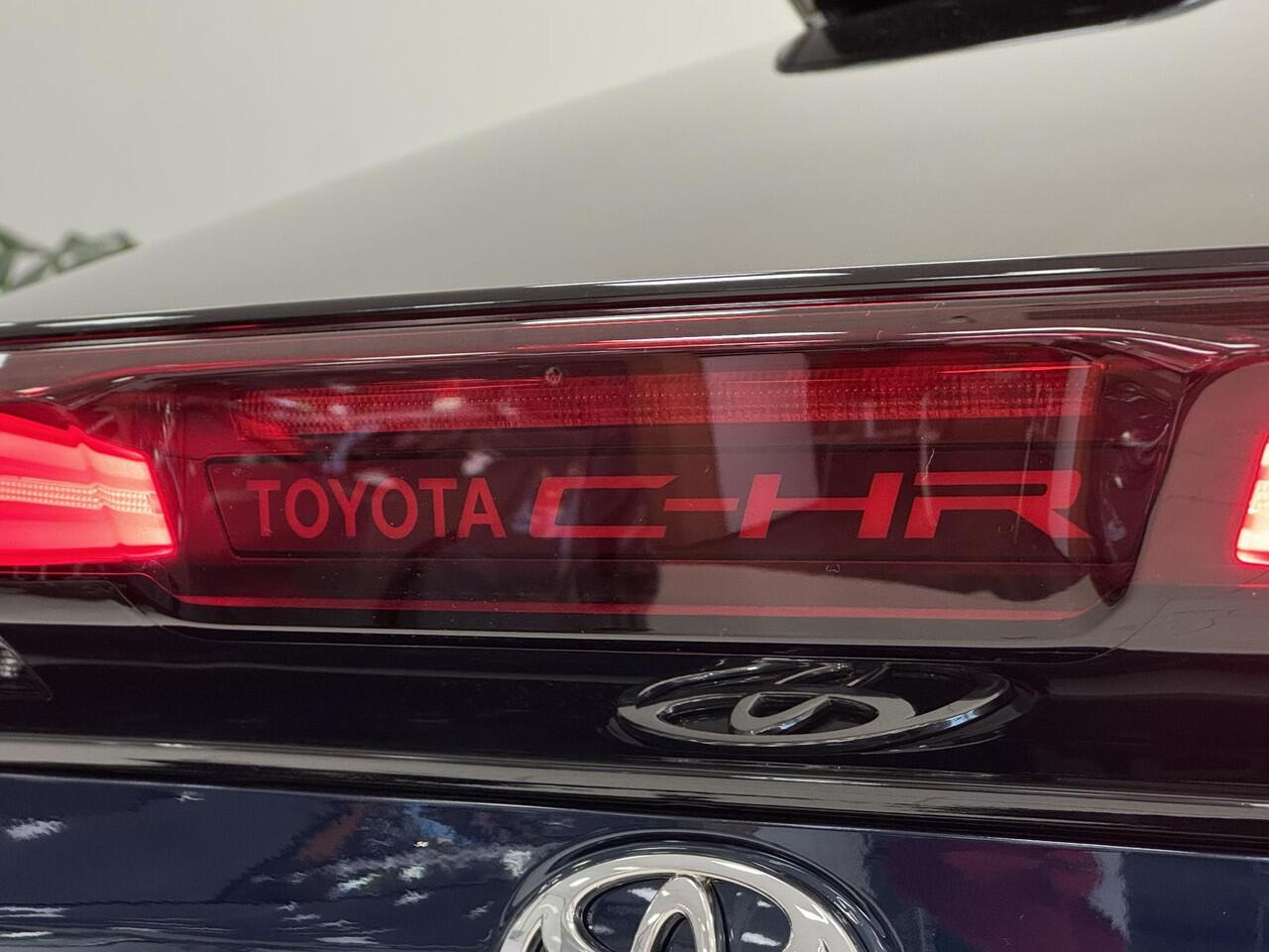 Toyota C-HR 1.8 Hybrid 140 Dynamic | Nieuw op voorraad |