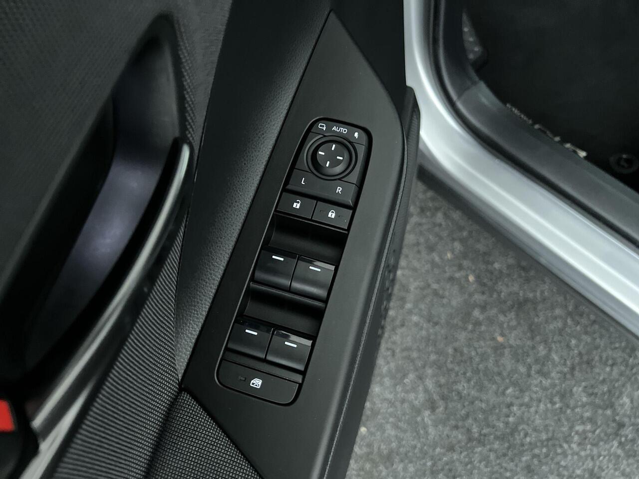 Toyota C-HR 1.8 Hybrid 140 First Edition