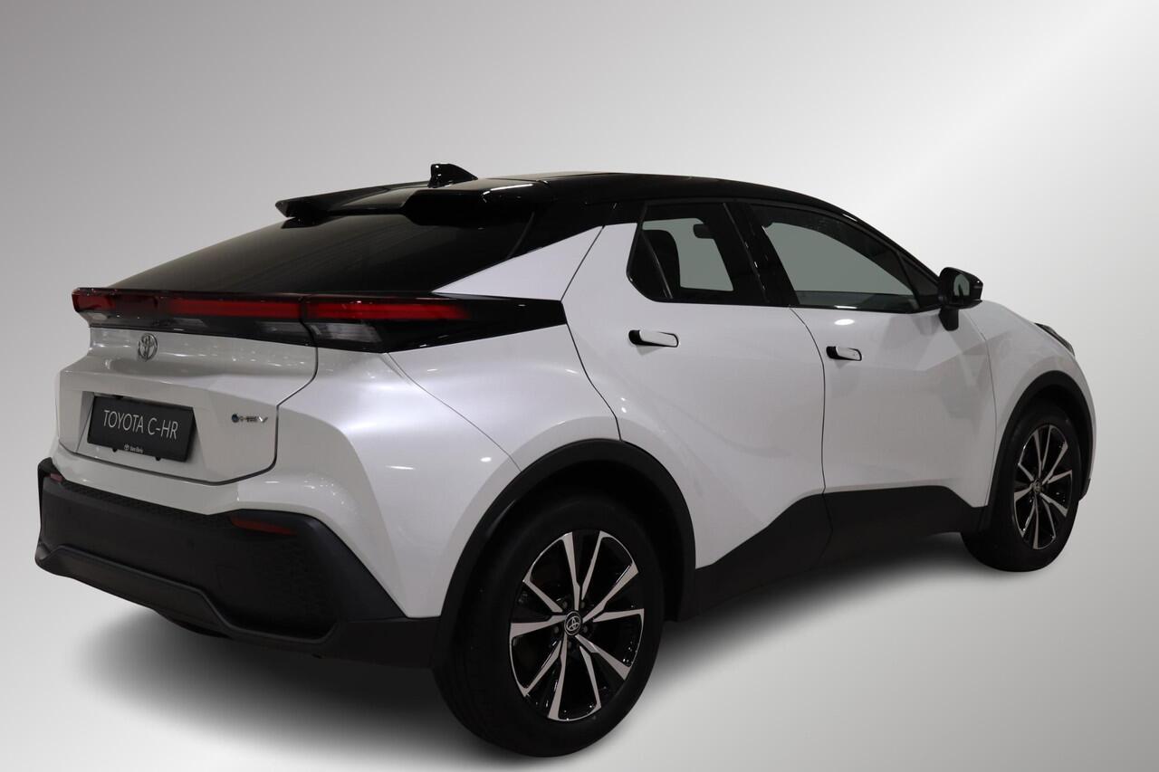 Toyota C-HR 1.8 Hybrid 140 First Edition Limited, Stoel & Stuurverwarming, Apple Carplay / Android auto, BSM, Navi!