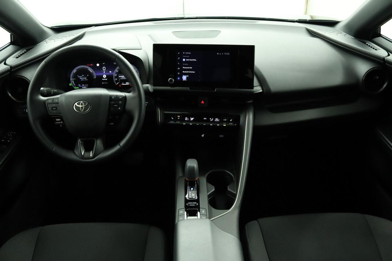 Toyota C-HR 2.0 Plug-in Hybrid 220 Dynamic | Stoel en Stuurverwarming | 65Km elektrisch bereik | Navigatie |
