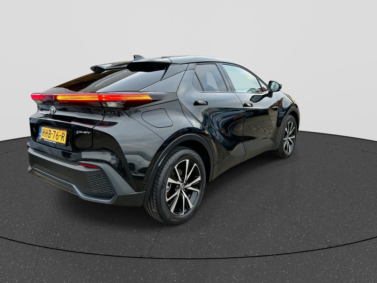 Toyota C-HR 2.0 Plug-in PHEV Hybrid 220 Dynamic RIJKLAAR | NLauto | BTWauto | PHEV |