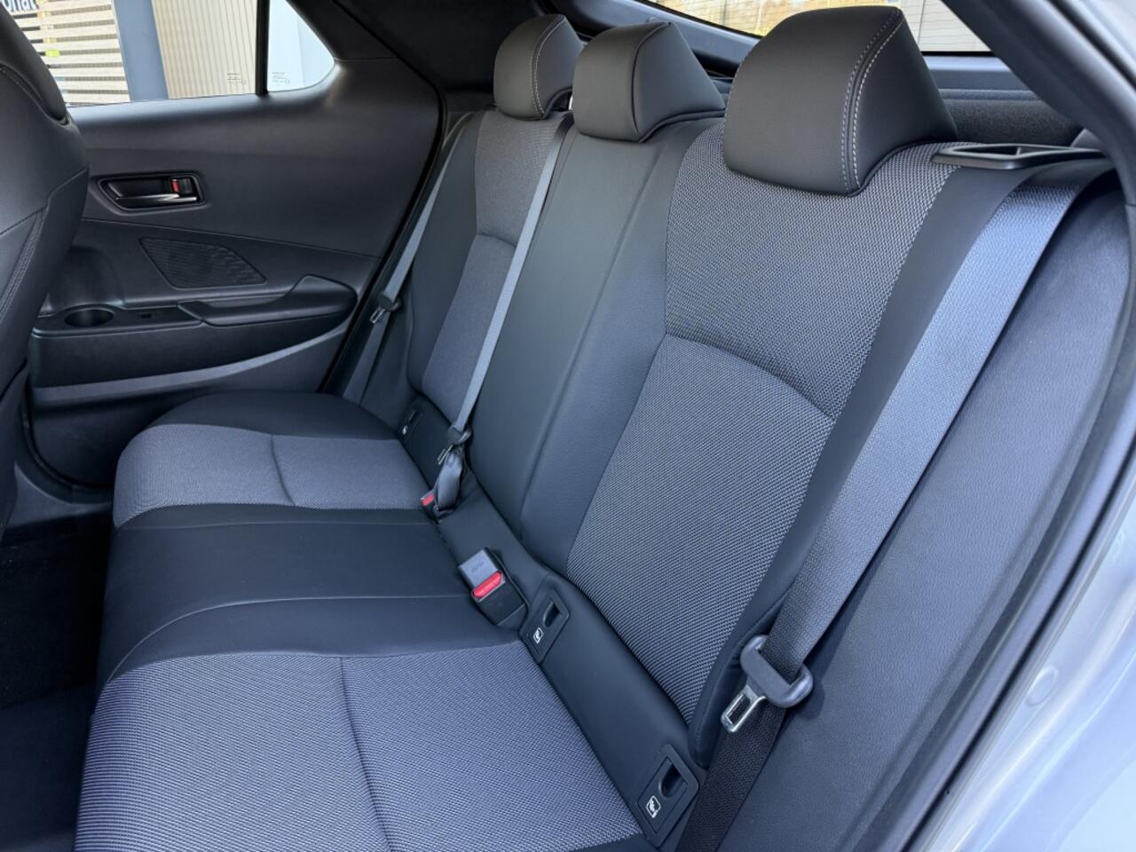Toyota C-HR 2.0 PHEV 220 Executive