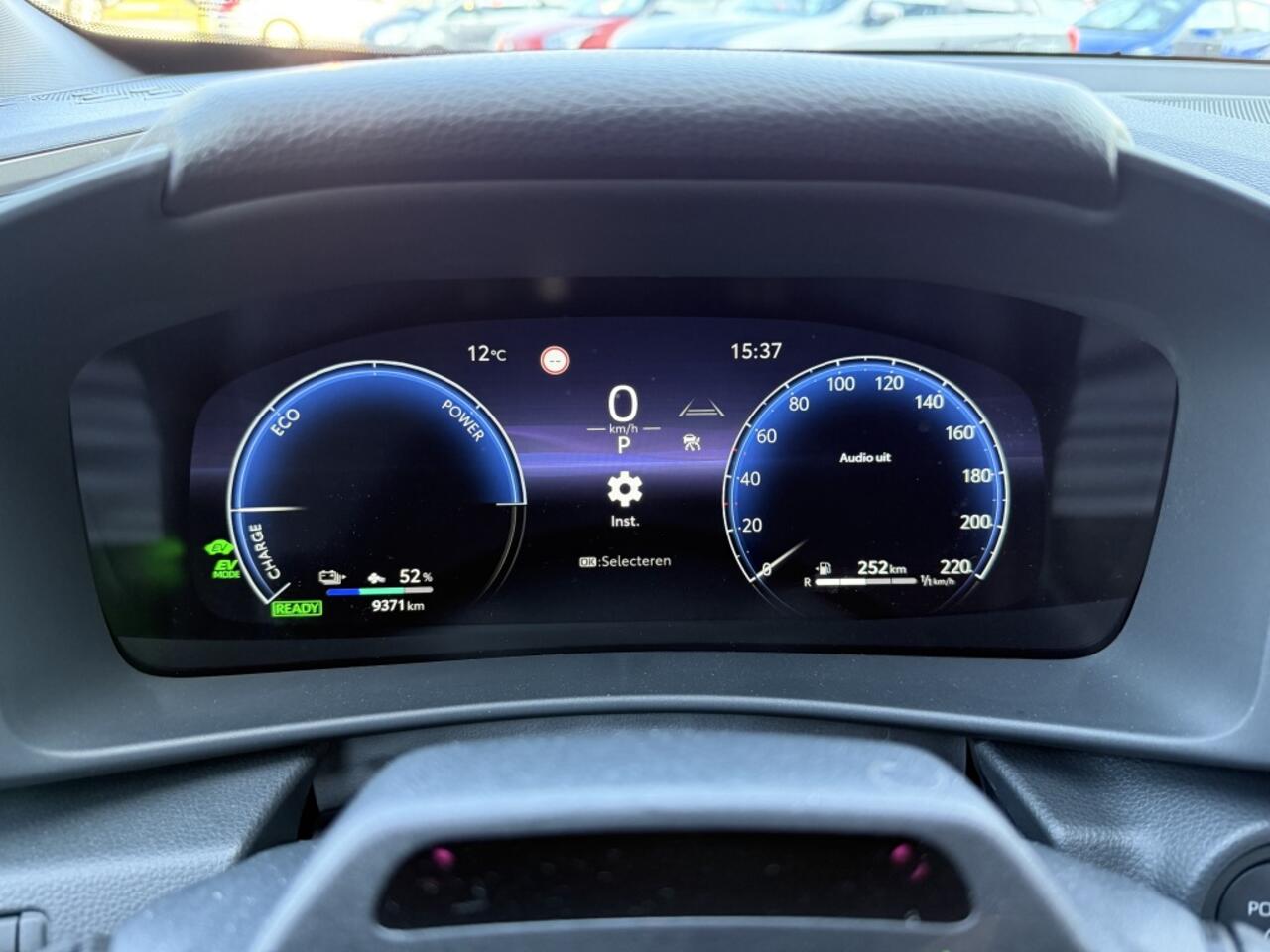 Toyota C-HR 2.0 PHEV 220 Executive