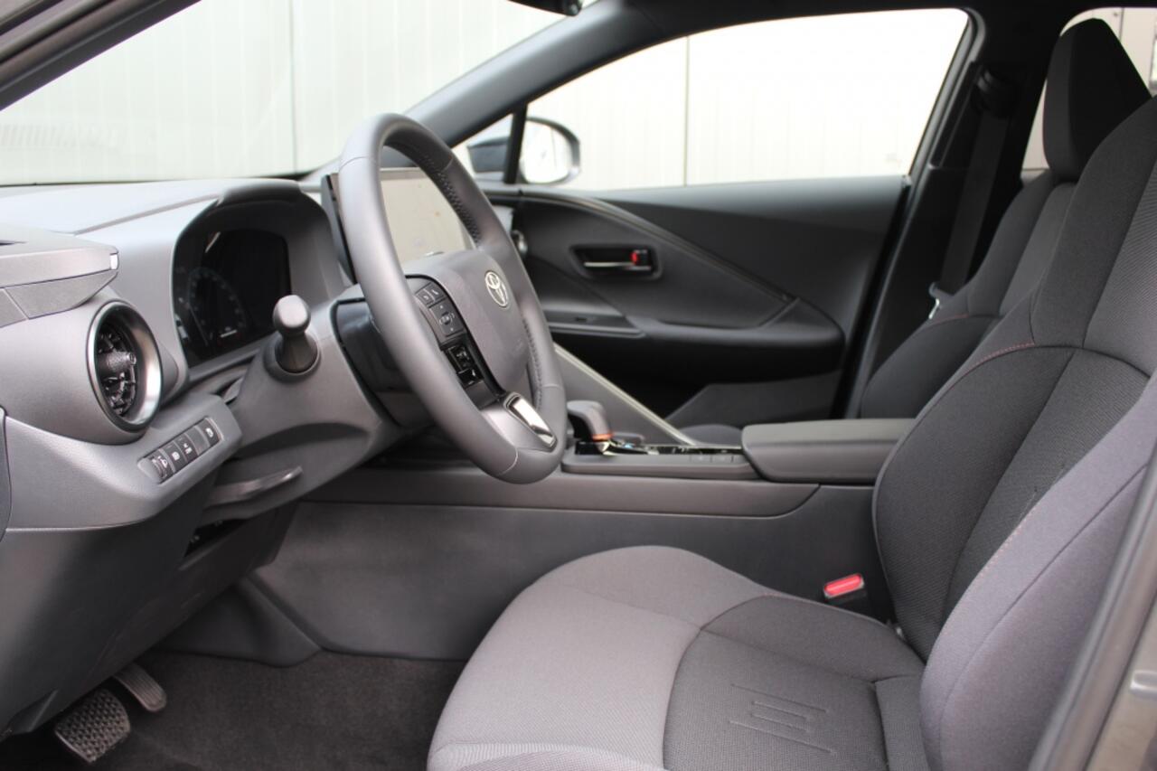 Toyota C-HR 2.0 220 Hybrid Plug-In First Edition / BSM / PDC / Stoelverwarm