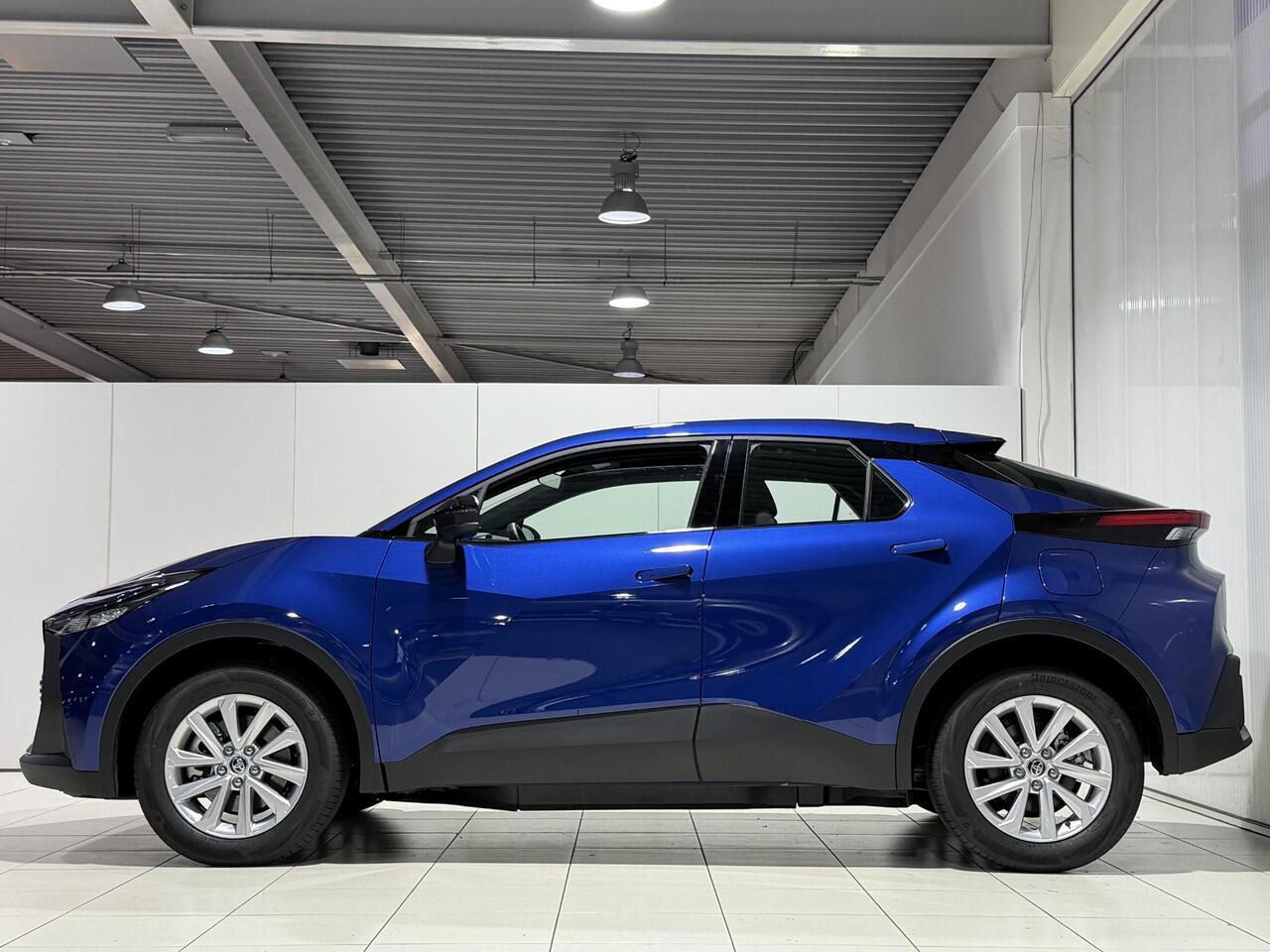 Toyota C-HR 2.0 Plug-in Hybrid 220 Active