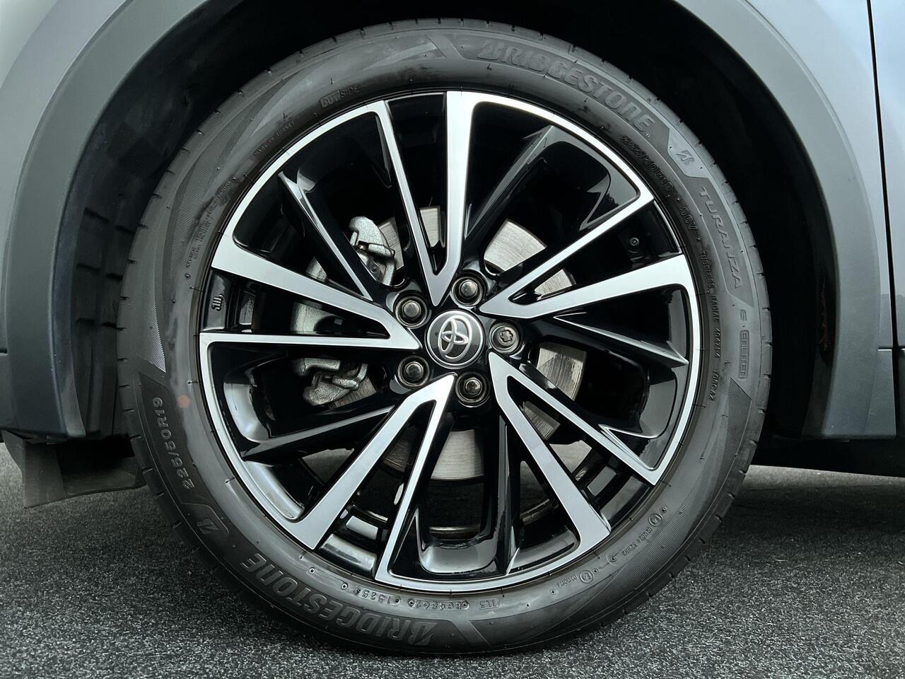 Toyota C-HR 2.0 Plug-in Hybrid 220 Executive | JBL | Memory | Elektrische achterklep