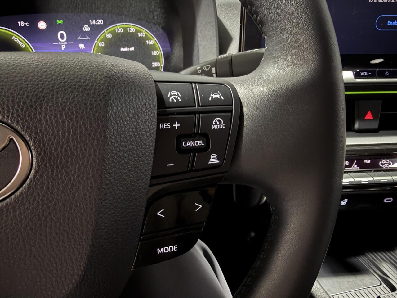 Toyota C-HR 2.0 Plug-in Hybrid 220 Executive