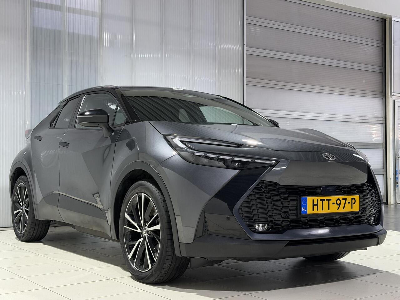 Toyota C-HR 2.0 Plug-in Hybrid 220 Executive