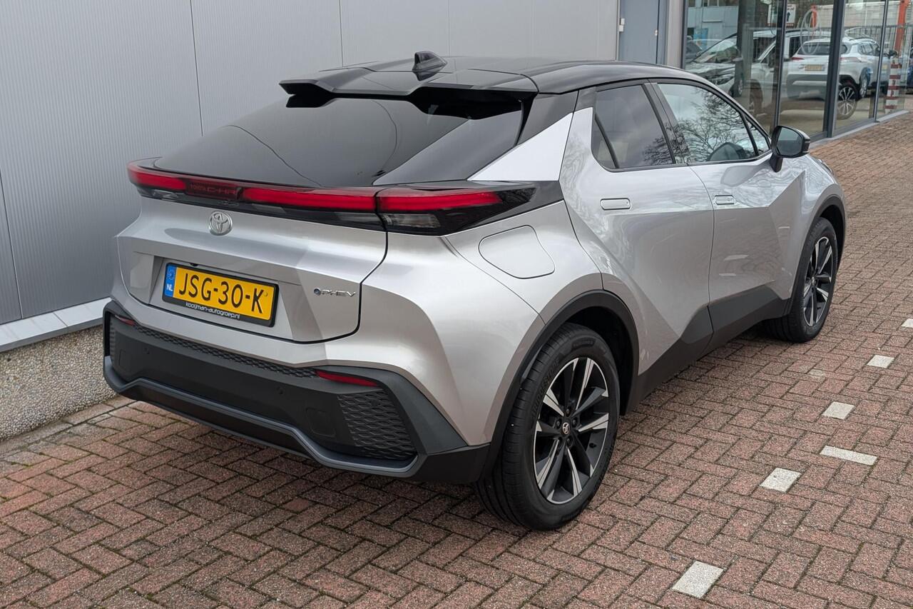 Toyota C-HR 2.0 Plug-in Hybrid 220 Dynamic