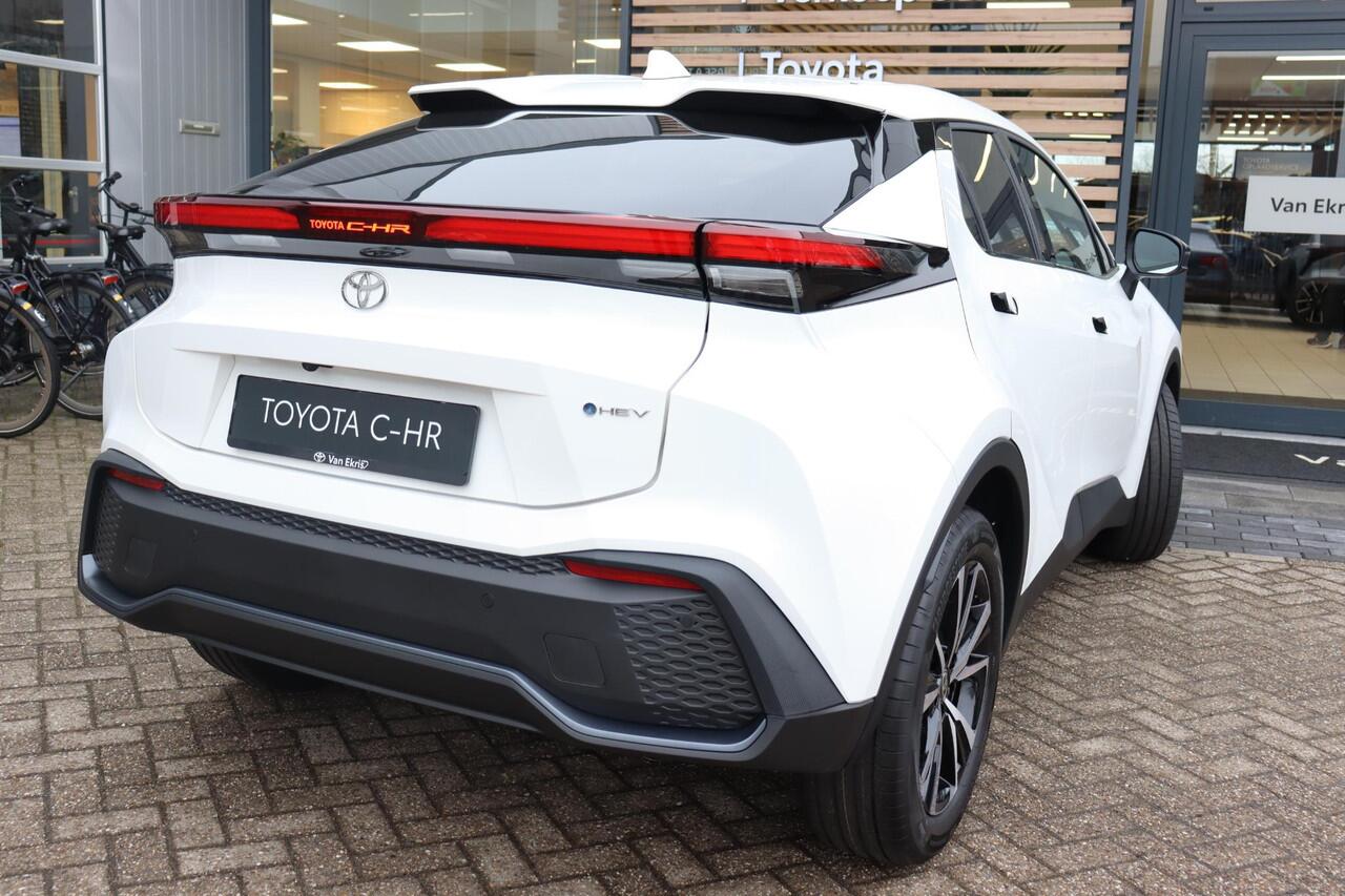 Toyota C-HR 1.8 Hybrid 140 Dynamic , Nieuw en direct leverbaar met ¤2.000 inruilvoordeel