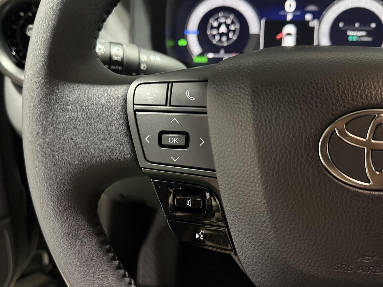 Toyota C-HR 1.8 Hybrid 140 Executive Parkersensoren V+A| Elektr. sportstoel incl. geheugen | BSM | JBL Audio | Demovoordeel! Niet meer leverbaar in deze samenstelling!