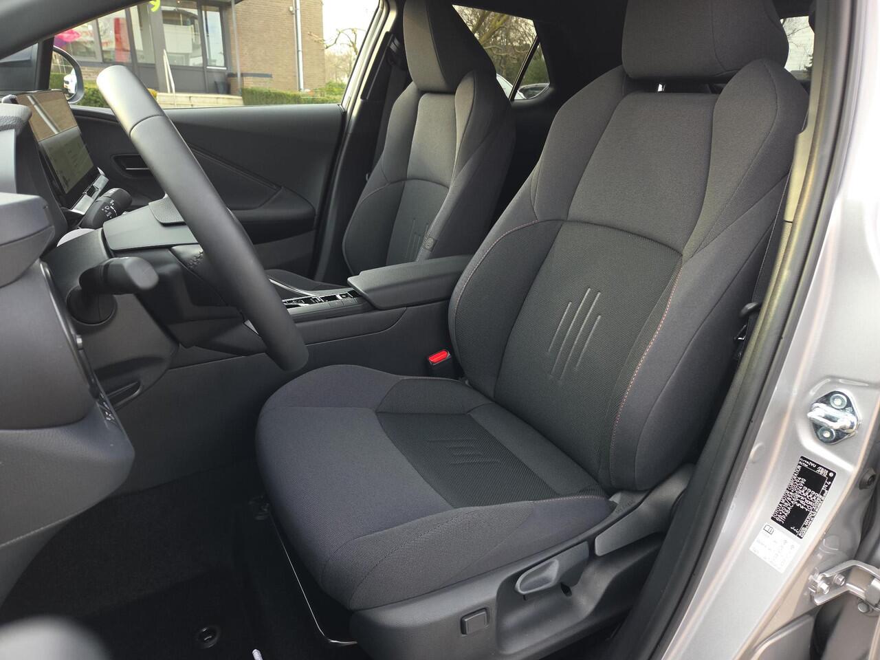 Toyota C-HR 2.0 Plug-in Hybrid 220 First Edition | Apple CarPlay | Rijklaar incl. garantie |