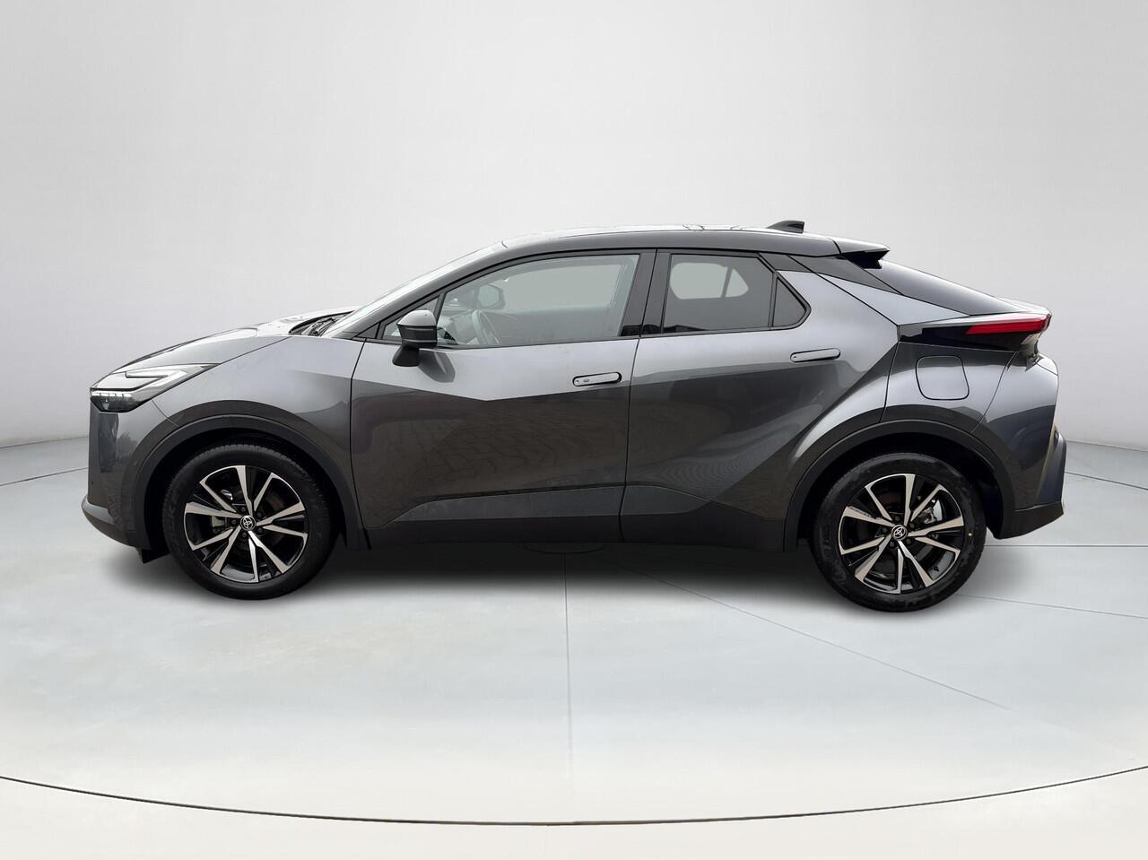 Toyota C-HR 1.8 Hybrid 140 First Edition **DODEHOEK DETECTIE/ 360 CAMERA/ PARKEERSENSOREN**