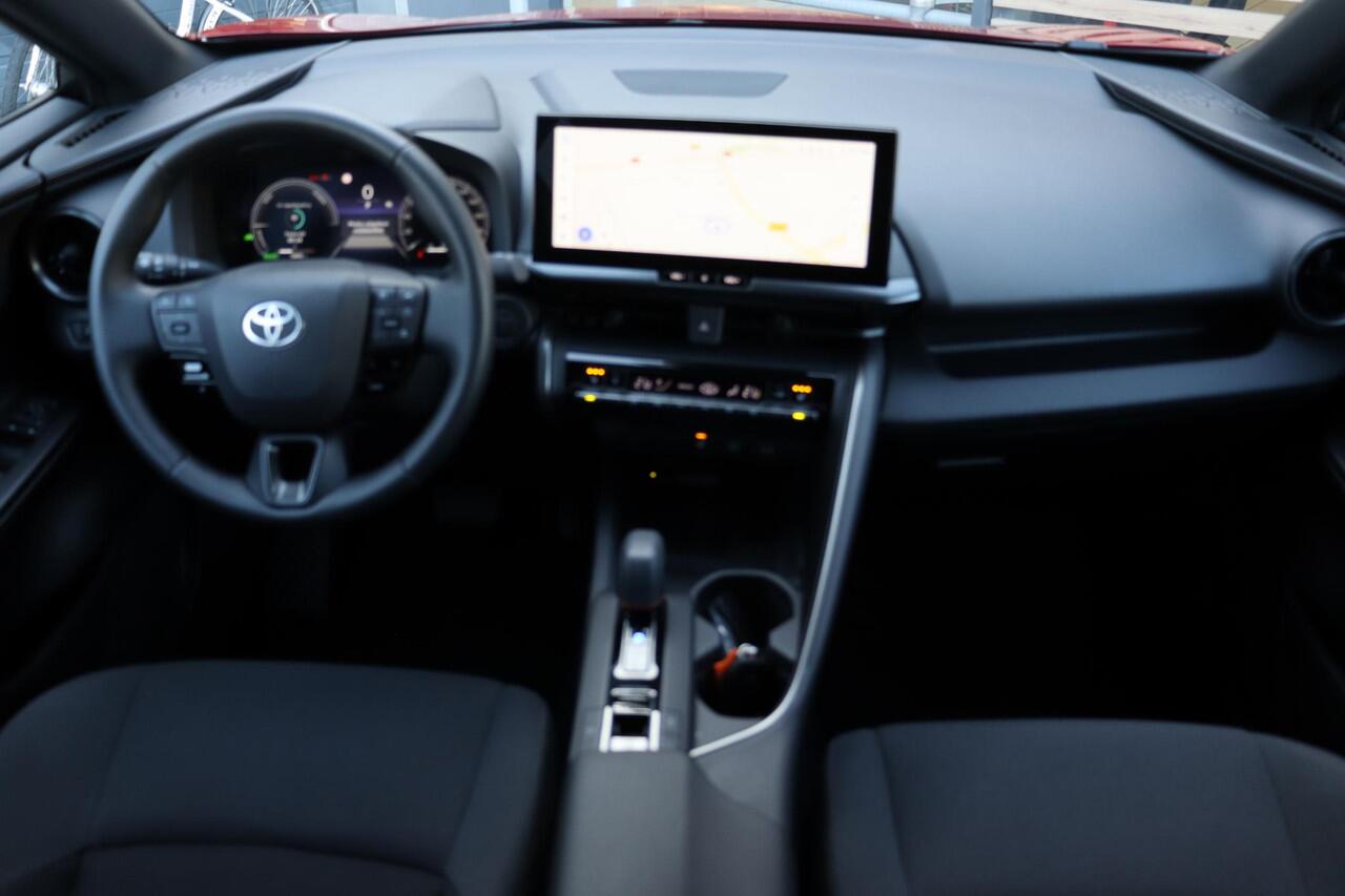 Toyota C-HR 1.8 Hybrid 140 First Edition Bitone , Stoel- en stuurverwarming , 1e eigenaar