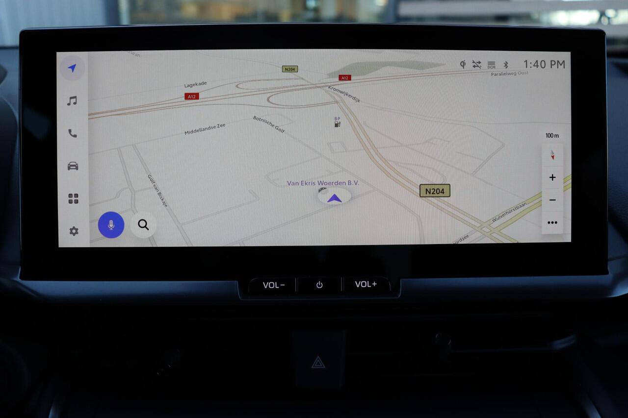 Toyota C-HR 1.8 Hybrid 140 First Edition Bitone , Stoel- en stuurverwarming , 1e eigenaar