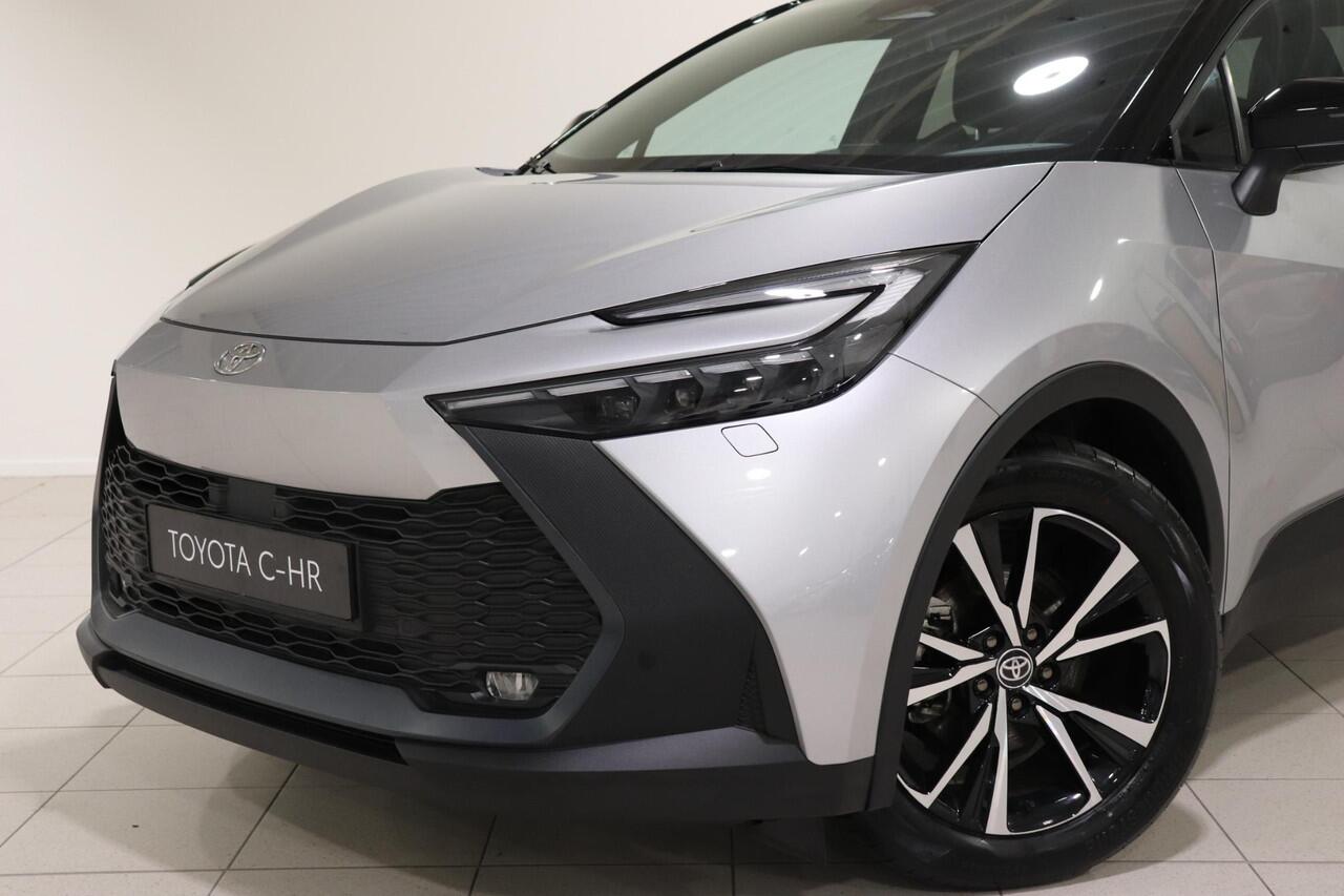 Toyota C-HR Hybrid 140 First Edition, BSM, NAVI, Voorruit & Stuur & Stoelverwarming, Camera!