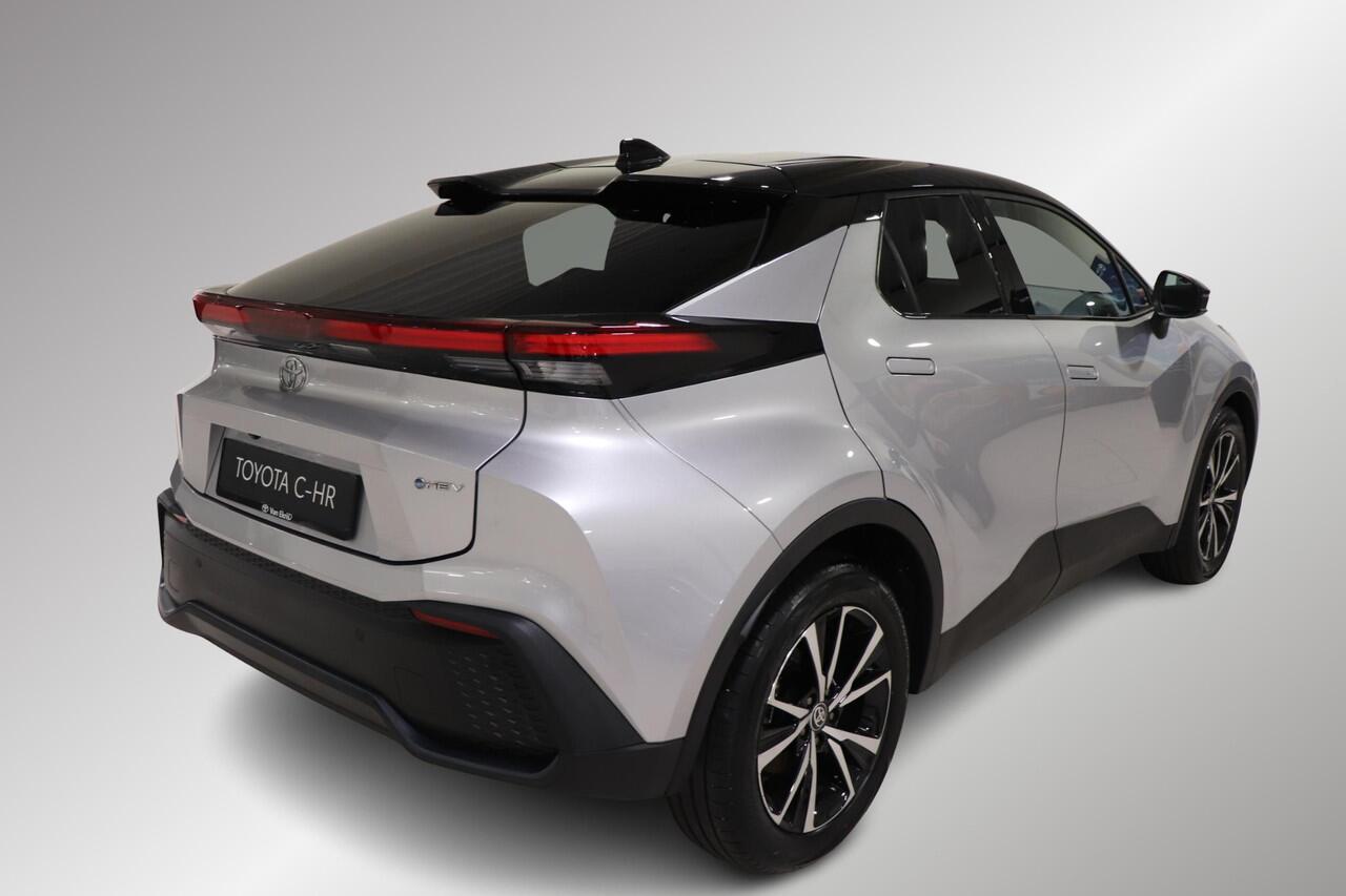 Toyota C-HR Hybrid 140 First Edition, BSM, NAVI, Voorruit & Stuur & Stoelverwarming, Camera!