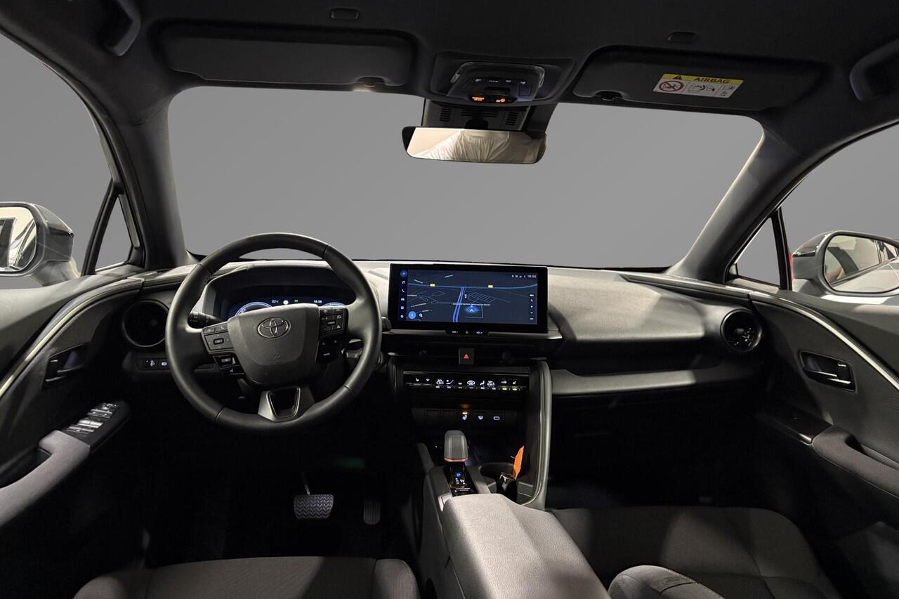 Toyota C-HR Hybrid 140 First Edition, BSM, NAVI, Voorruit & Stuur & Stoelverwarming, Camera!