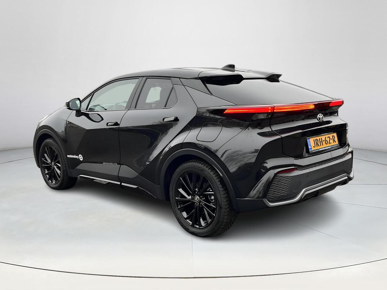 Toyota C-HR 2.0 Plug-in Hybrid 220 Black Edition | Navigatie | Apple CarPlay/Android auto | Achteruitrijcamera | Head-Up display | Elektrische achterklep