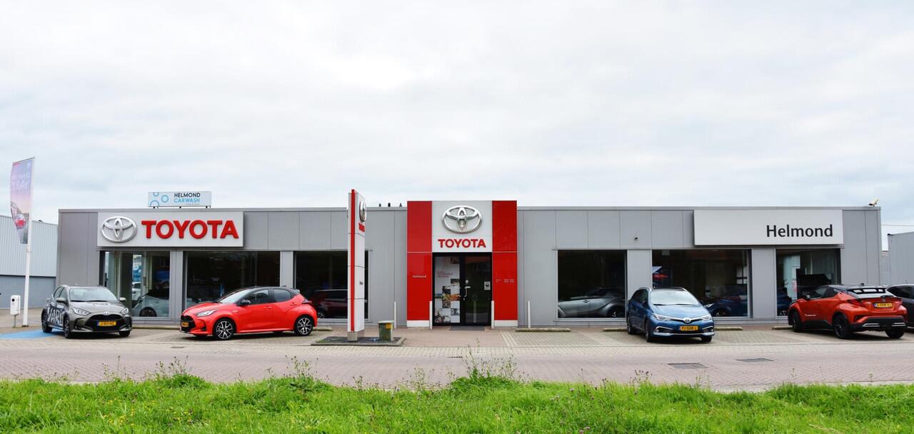 Toyota C-HR 2.0 Plug-in Hybrid 220 Active Nu tijdelijke voordeel van ¤2.600,- Extra scherp geprijsd!