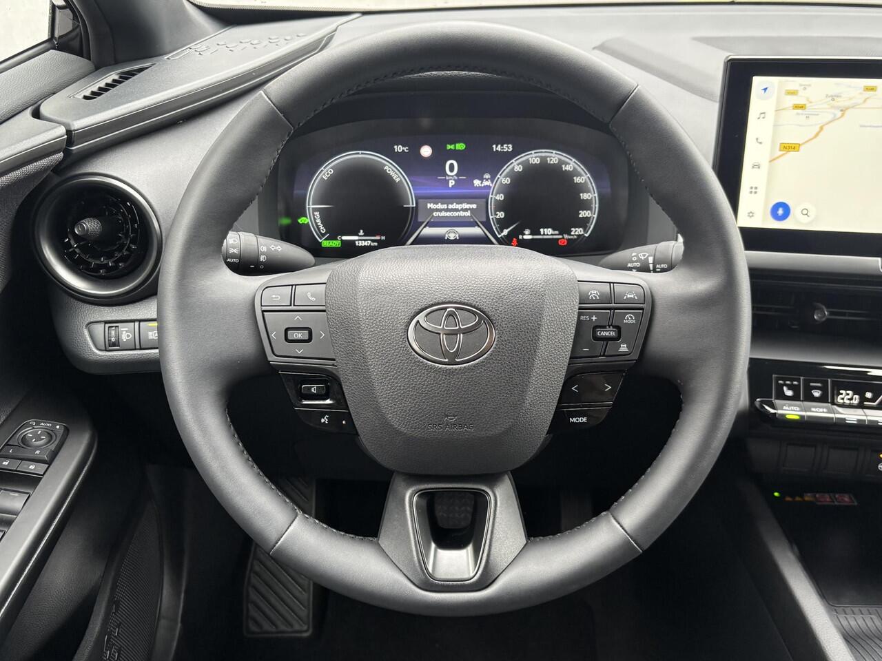 Toyota C-HR 1.8 Hybrid 140 First Edition Automaat / Fabrieksgarantie tot 10 jaar mogelijk * / Stuur-, stoel- en voorruitverwarming / Navigatie / Elektrische Achterklep / Camera / Dual Zone Climate Control / Apple Carplay/Android auto / 18" LM wielen /