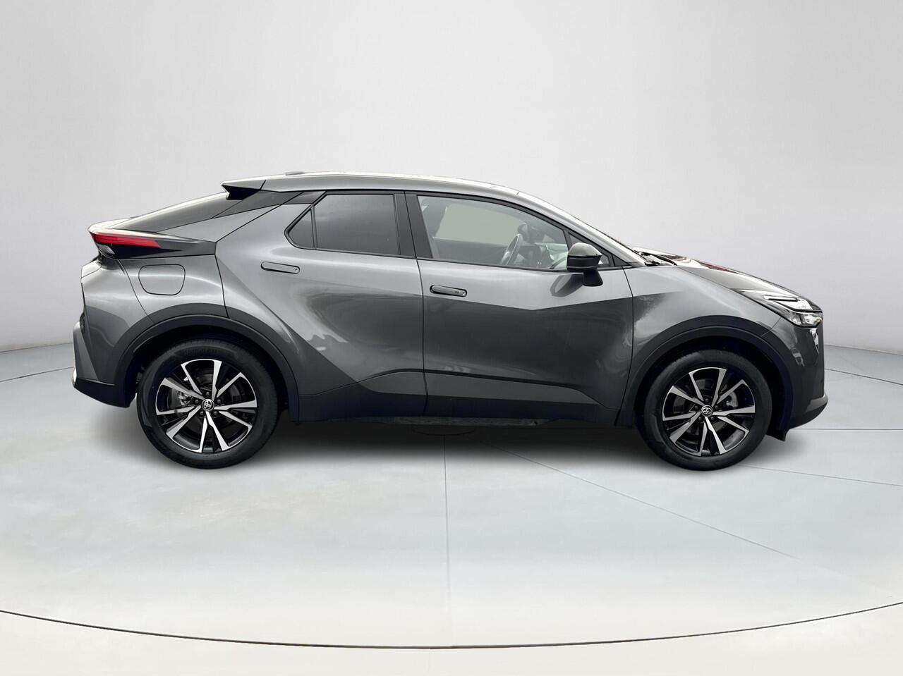 Toyota C-HR 2.0 Plug-in Hybrid 220 Dynamic | Navigatie | Apple CarPlay/Android auto | Achteruitrijcamera | Stuur en stoelverwarming