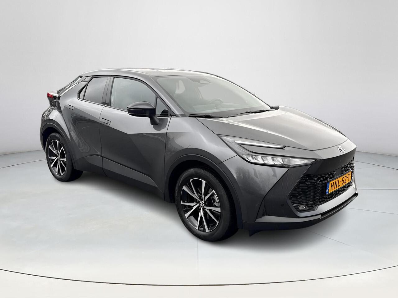 Toyota C-HR 2.0 Plug-in Hybrid 220 Dynamic | Navigatie | Apple CarPlay/Android auto | Achteruitrijcamera | Stuur en stoelverwarming