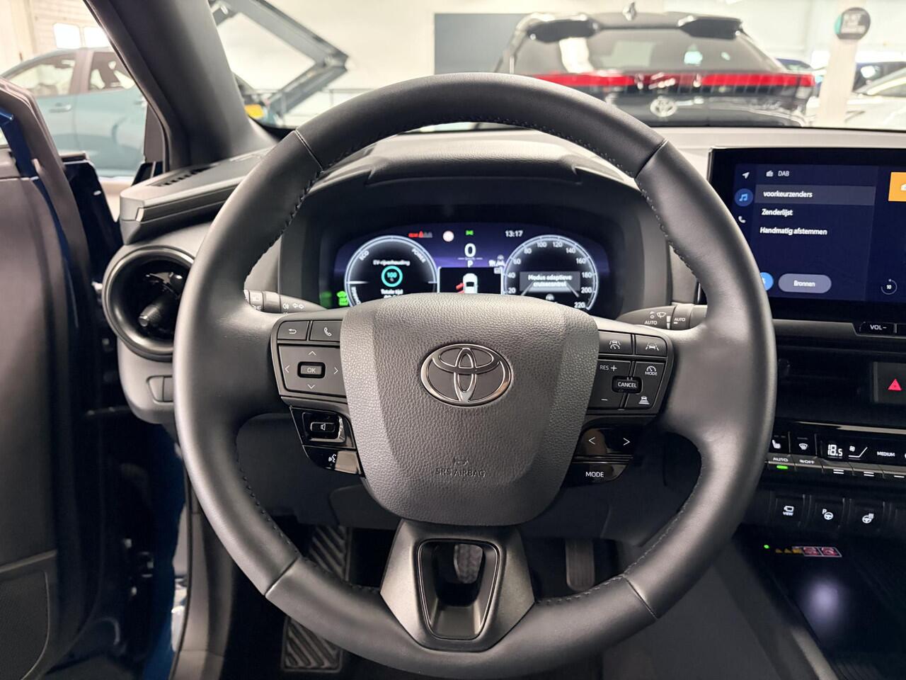 Toyota C-HR 2.0 Plug-in Hybrid 220 First Edition