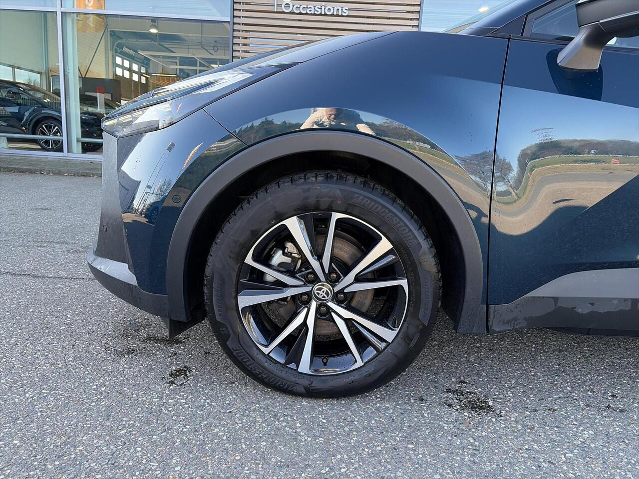 Toyota C-HR 2.0 Plug-in Hybrid 220 First Edition