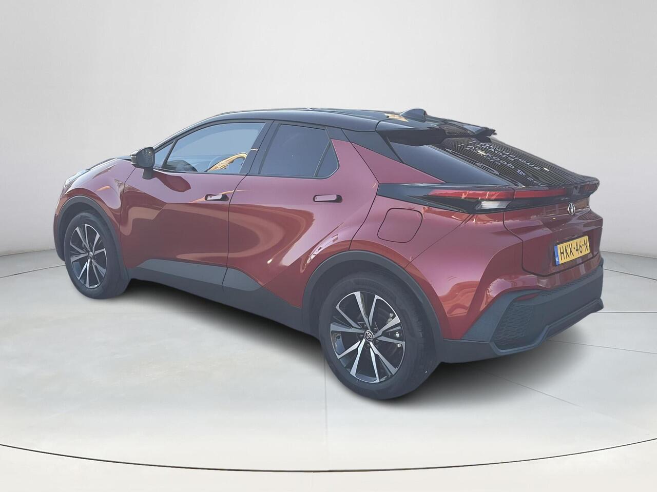 Toyota C-HR 2.0 Plug-in Hybrid 220 First Edition
