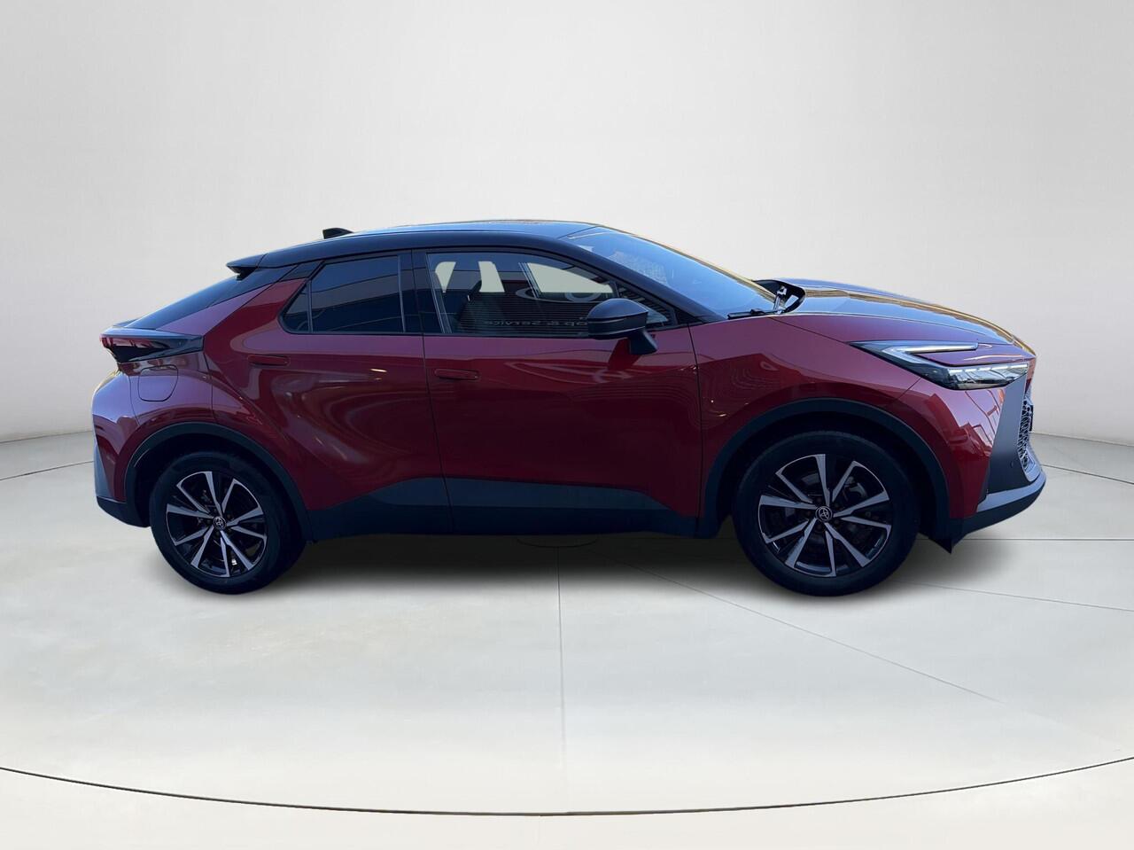 Toyota C-HR 2.0 Plug-in Hybrid 220 First Edition