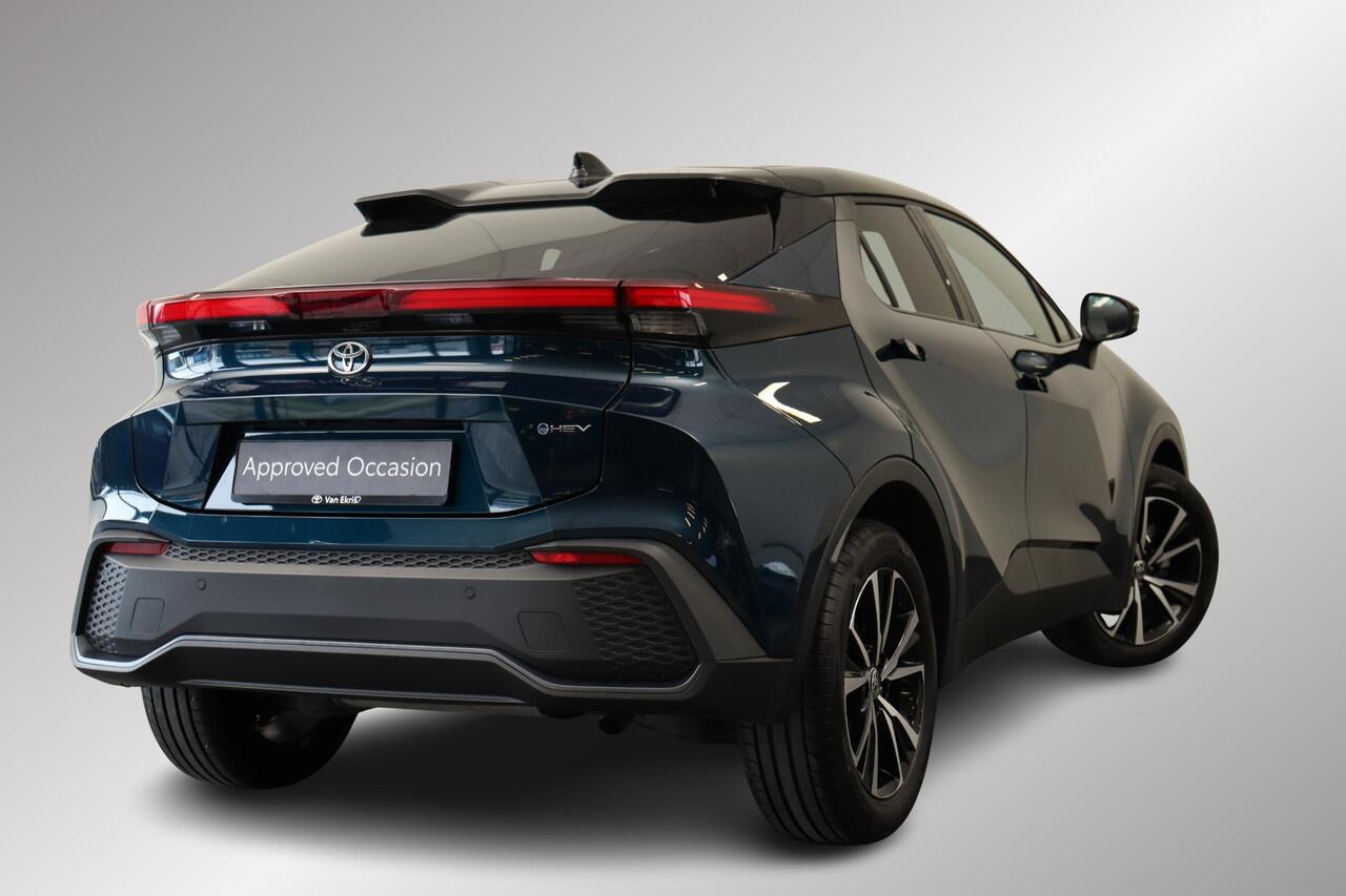 Toyota C-HR 1.8 Hybrid 140 First Edition Bitone, Groot scherm Stoel en stuurverwarming, Apple Carplay, Android Auto, Elek Achterklep.