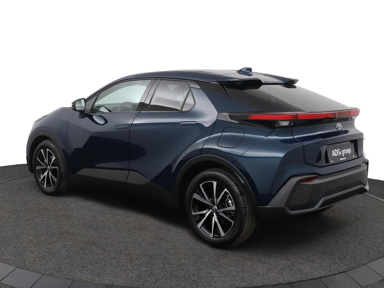 Toyota C-HR 1.8 Hybrid 140 Dynamic | Nieuw uit voorraad leverbaar! |