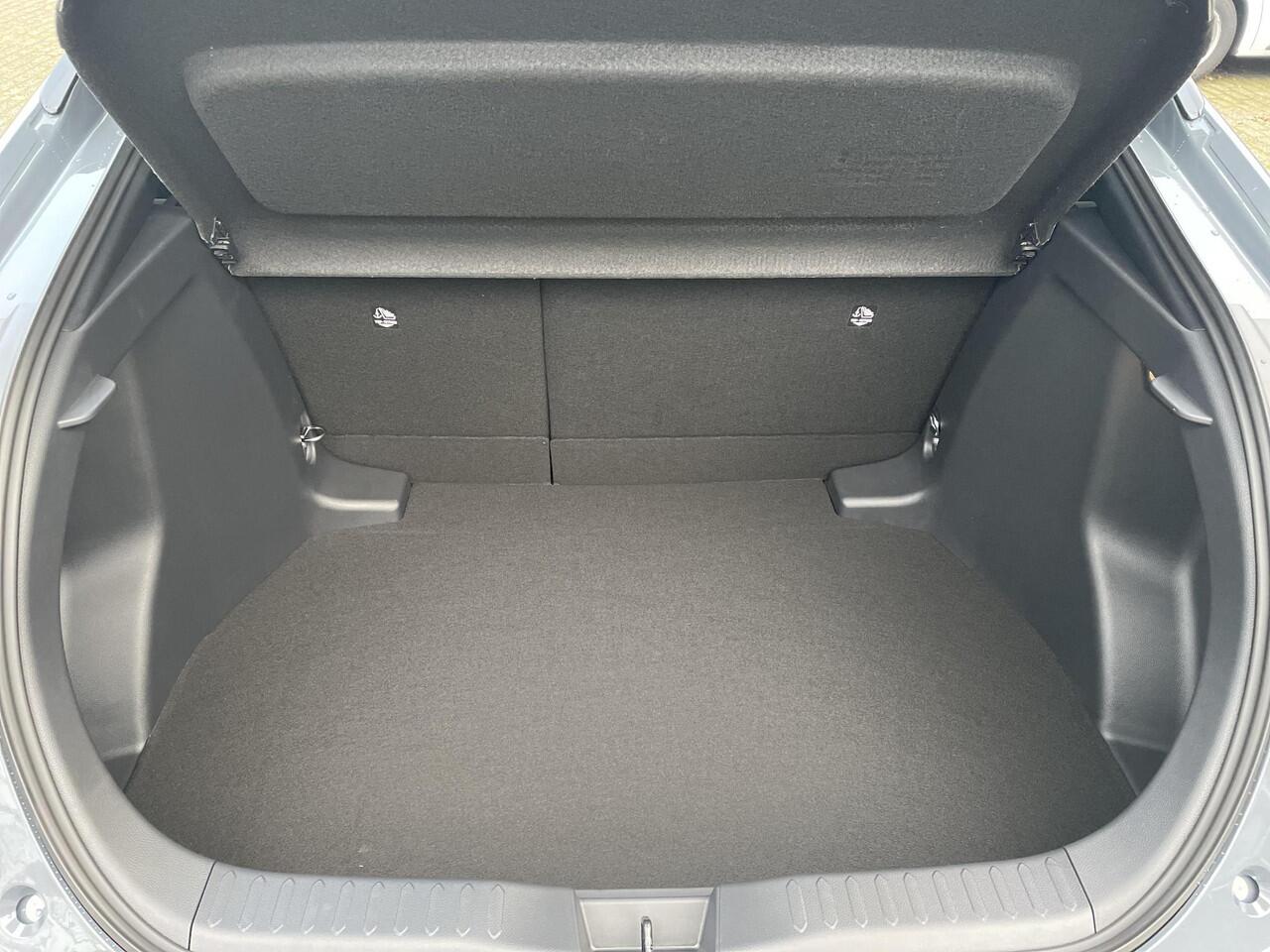 Toyota C-HR 1.8 Hybrid 140 Dynamic