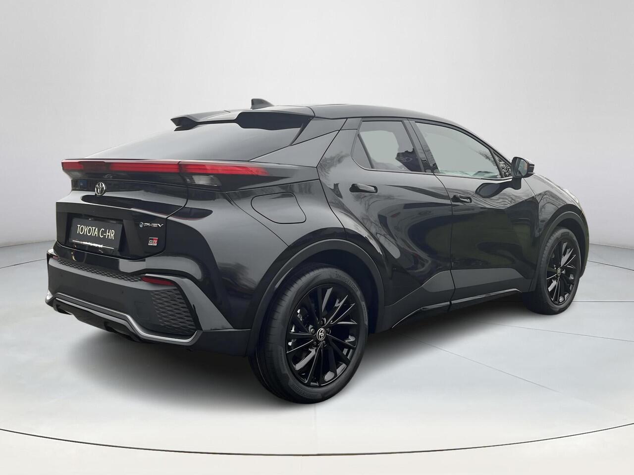 Toyota C-HR 2.0 Plug-in Hybrid 220 Black Edition | ¤ 2.000 extra inruilwaarde |