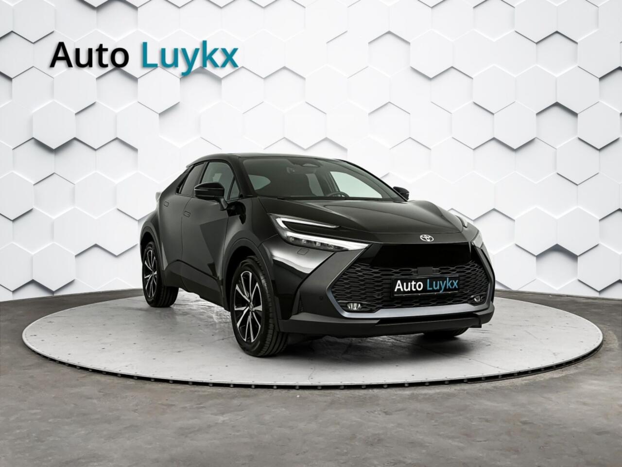 Toyota C-HR CH-R 2.0 PHEV First Edition | 223 PK | Navigatie | Elektrische Achterklep